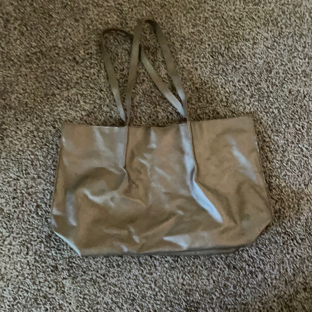 Saks Fifth Avenue Tote Bag in Champagne/Gold